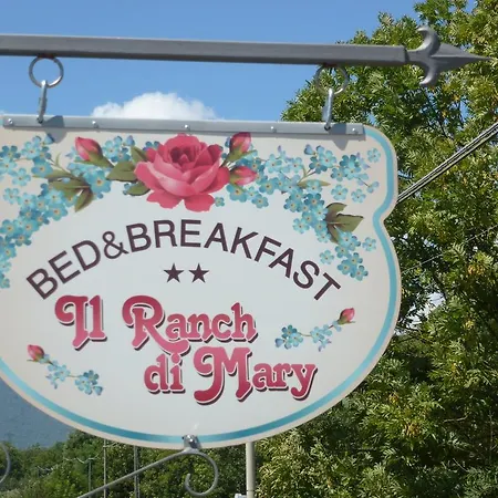 Bed and breakfast Il Ranch Di Mary Roccasparvera